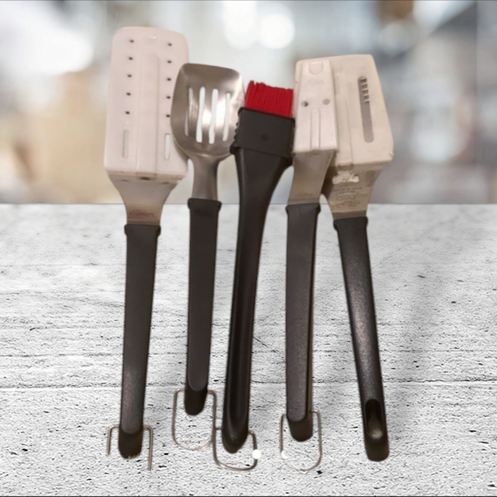 Ultimate BBQ tool set/package/Bundle from pampered chef